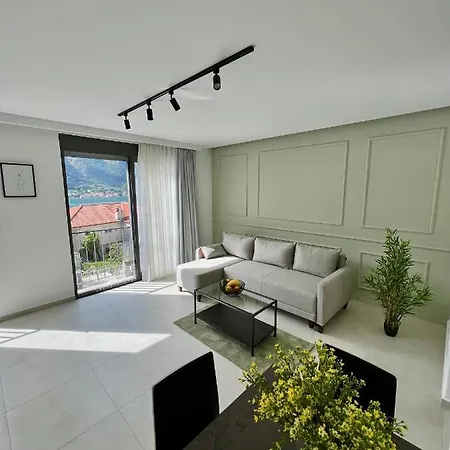 Solaris Lux Apartments Kotor Exterior photo