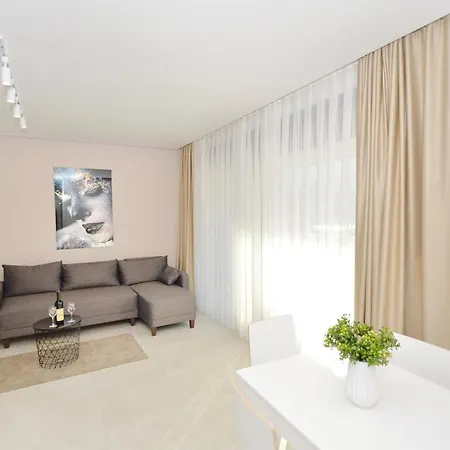 Solaris Lux Apartments Kotor Exterior photo
