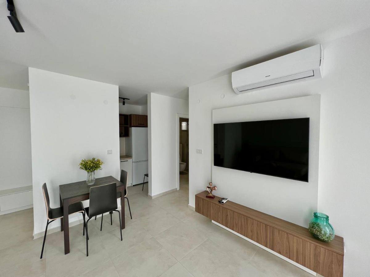 Solaris Lux