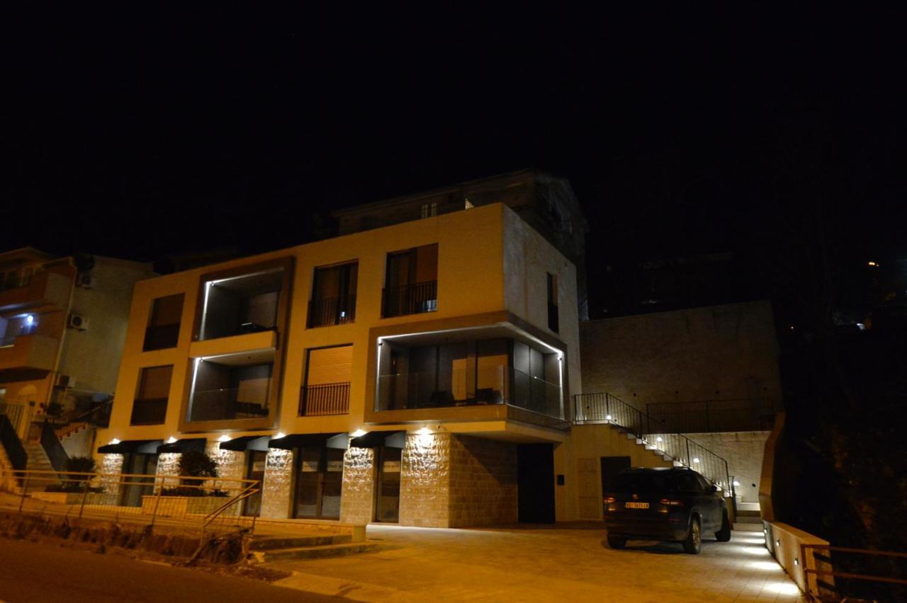Solaris Lux * Kotor
