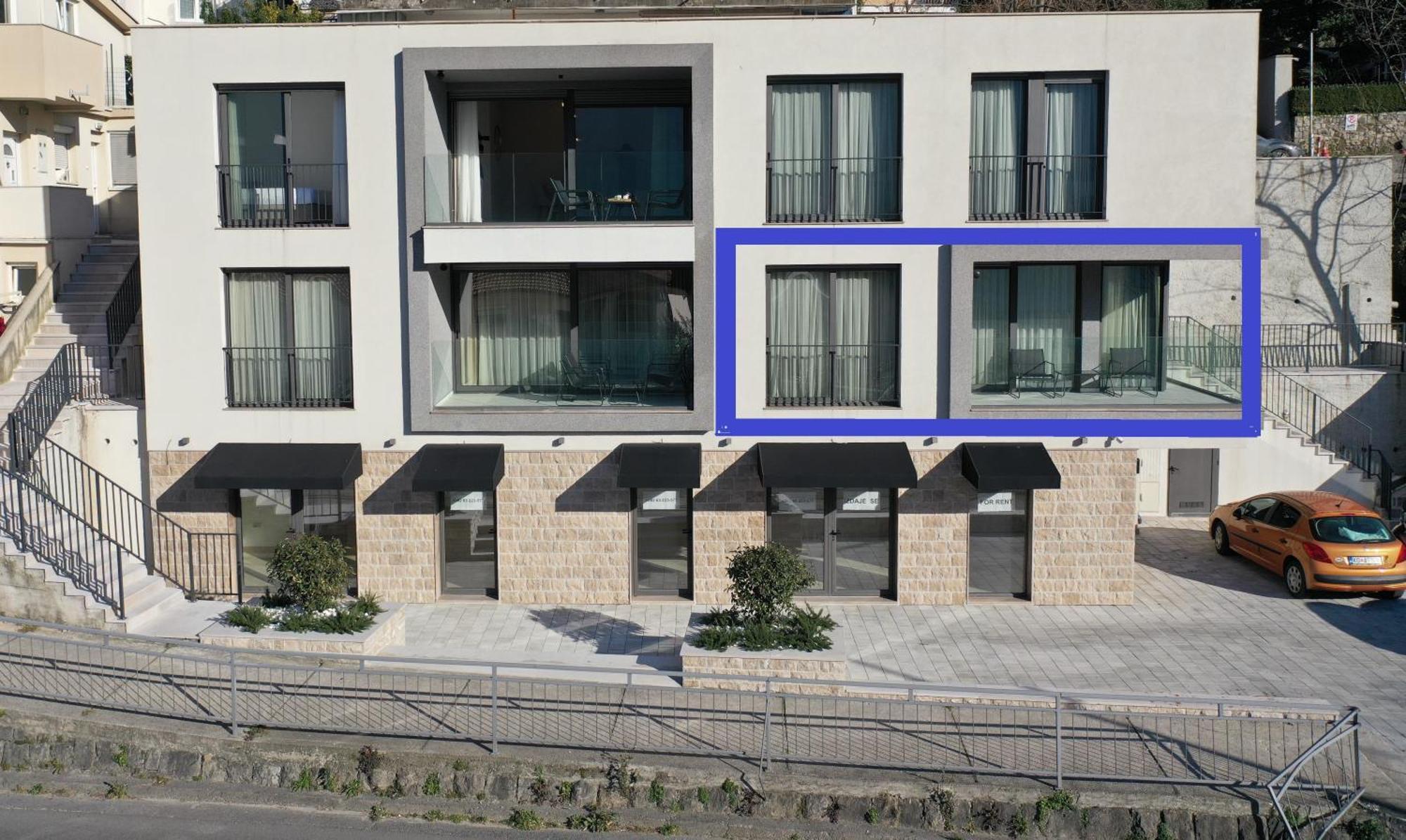 Solaris Lux *